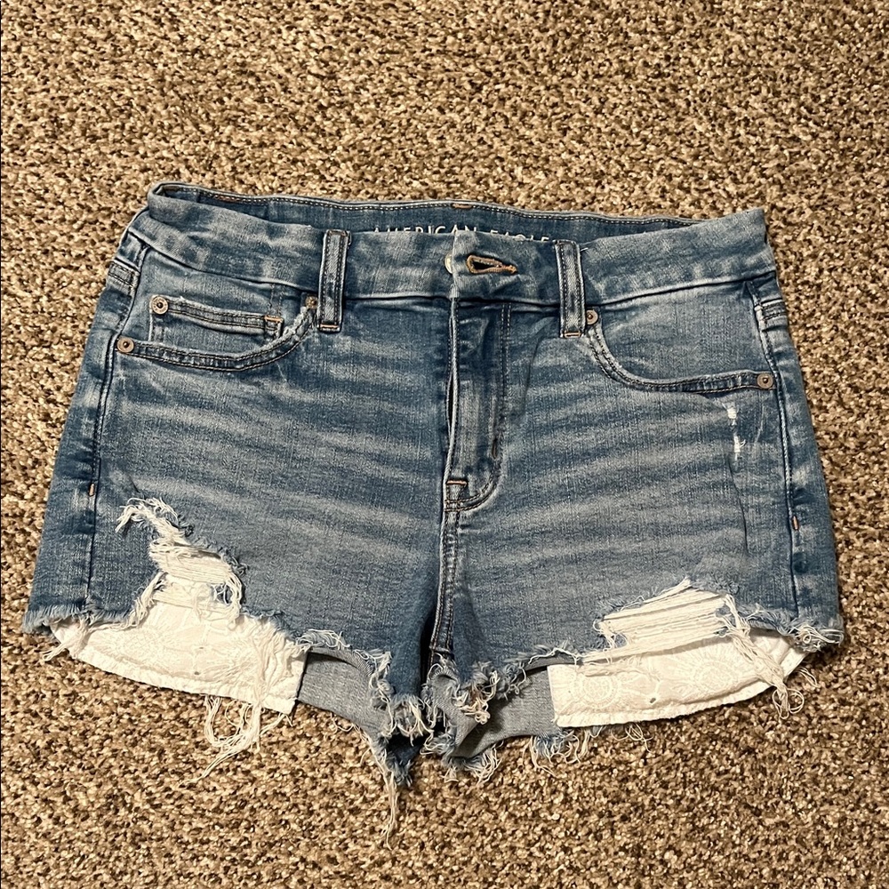 American Eagle Outfitters Women size 6 Distressed Blue Jean Shorts